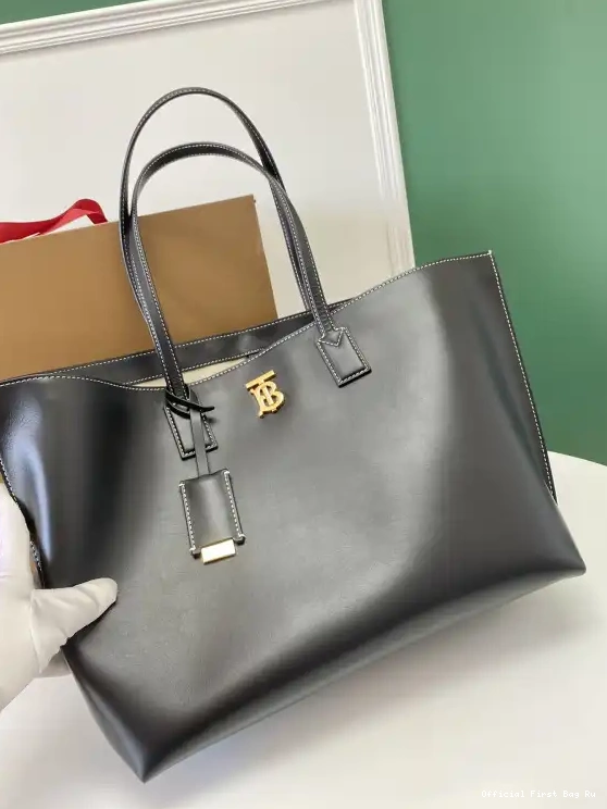 Official FirstBag Ru Motif Tote Monogram Leather Medium BURBERRY 0501